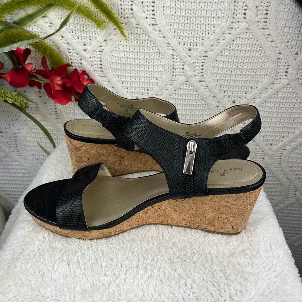 BANDOLINO | Black Textured "Tessa" Wedge Sandals - Picture 6 of 12